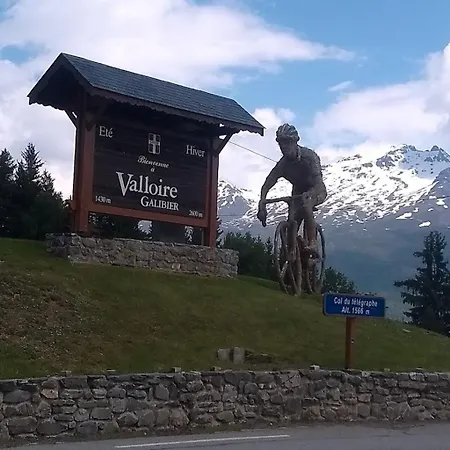 Val Thorens 2 Pieces 5 Personnes *